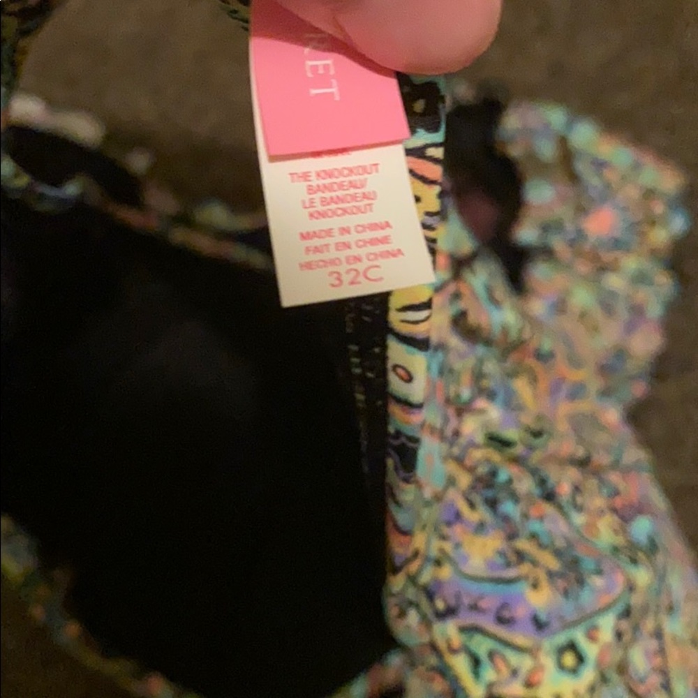 Victoria secret bikini - Picture 4 of 4